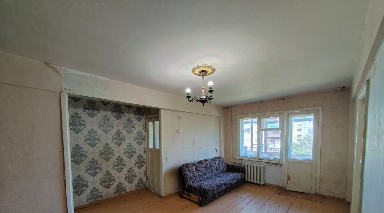 квартира г Рубцовск ул Октябрьская 5 фото 2