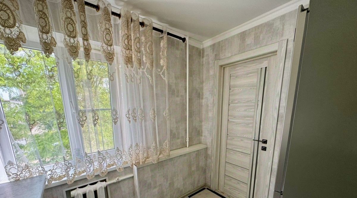 квартира г Ставрополь р-н Промышленный ул Ленина 328/5 фото 5
