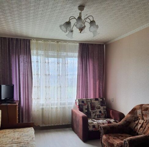 квартира р-н Кировский ул Дмитриева 4/1 фото