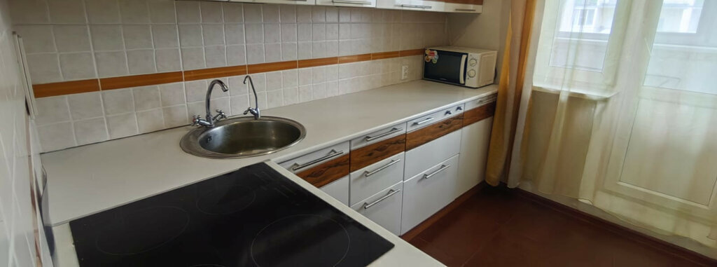 квартира г Астрахань р-н Кировский ул Бориса Алексеева 20к/3 фото 4