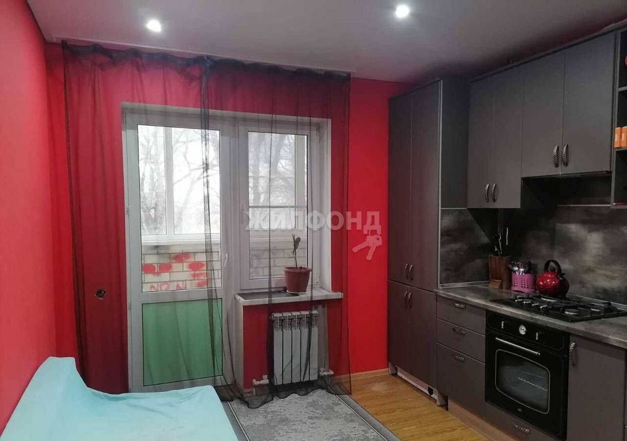 квартира г Астрахань р-н Трусовский ул Водников 18 фото 2