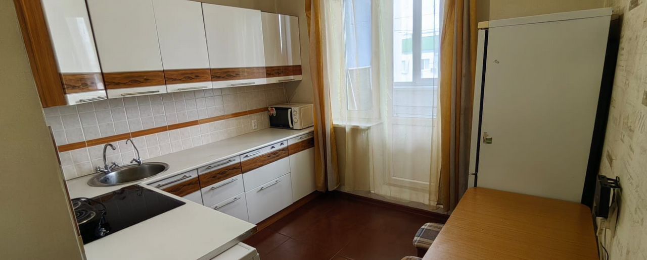 квартира г Астрахань р-н Кировский ул Бориса Алексеева 20к/3 фото 5