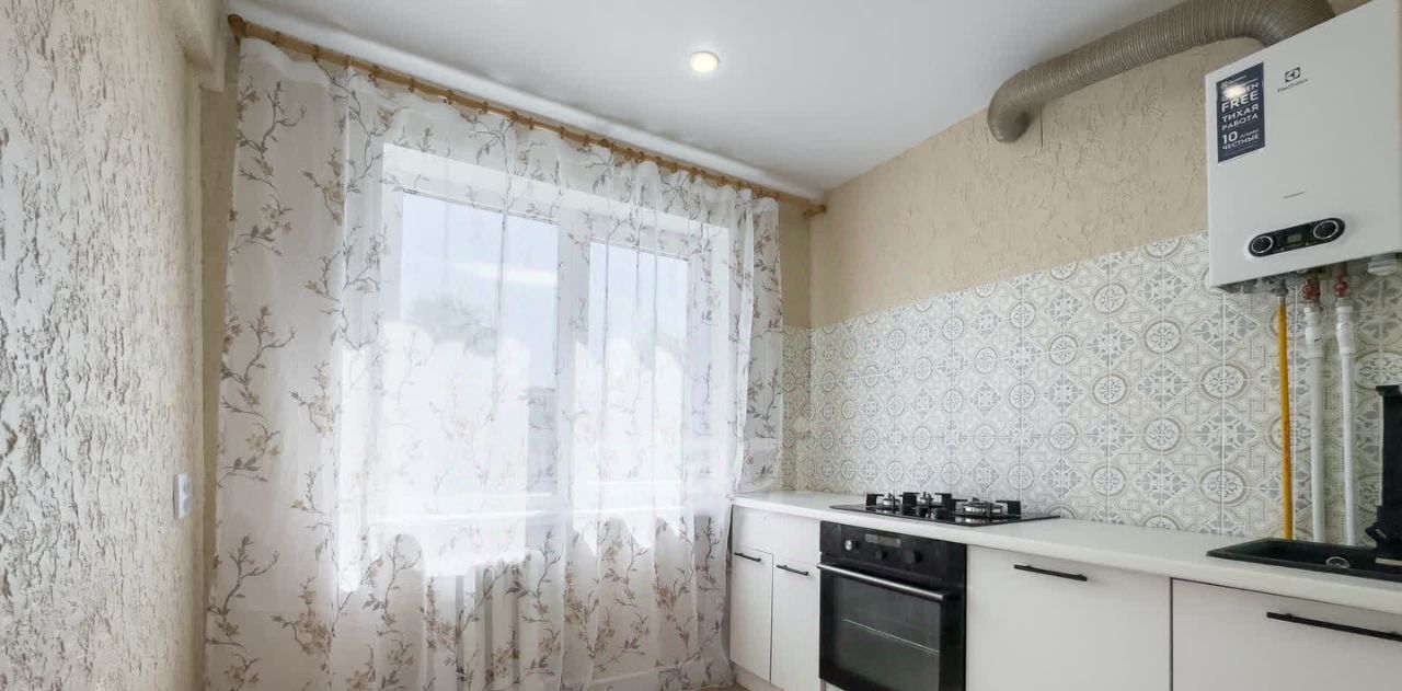 квартира г Ульяновск р-н Железнодорожный ул Варейкиса 9 фото 8