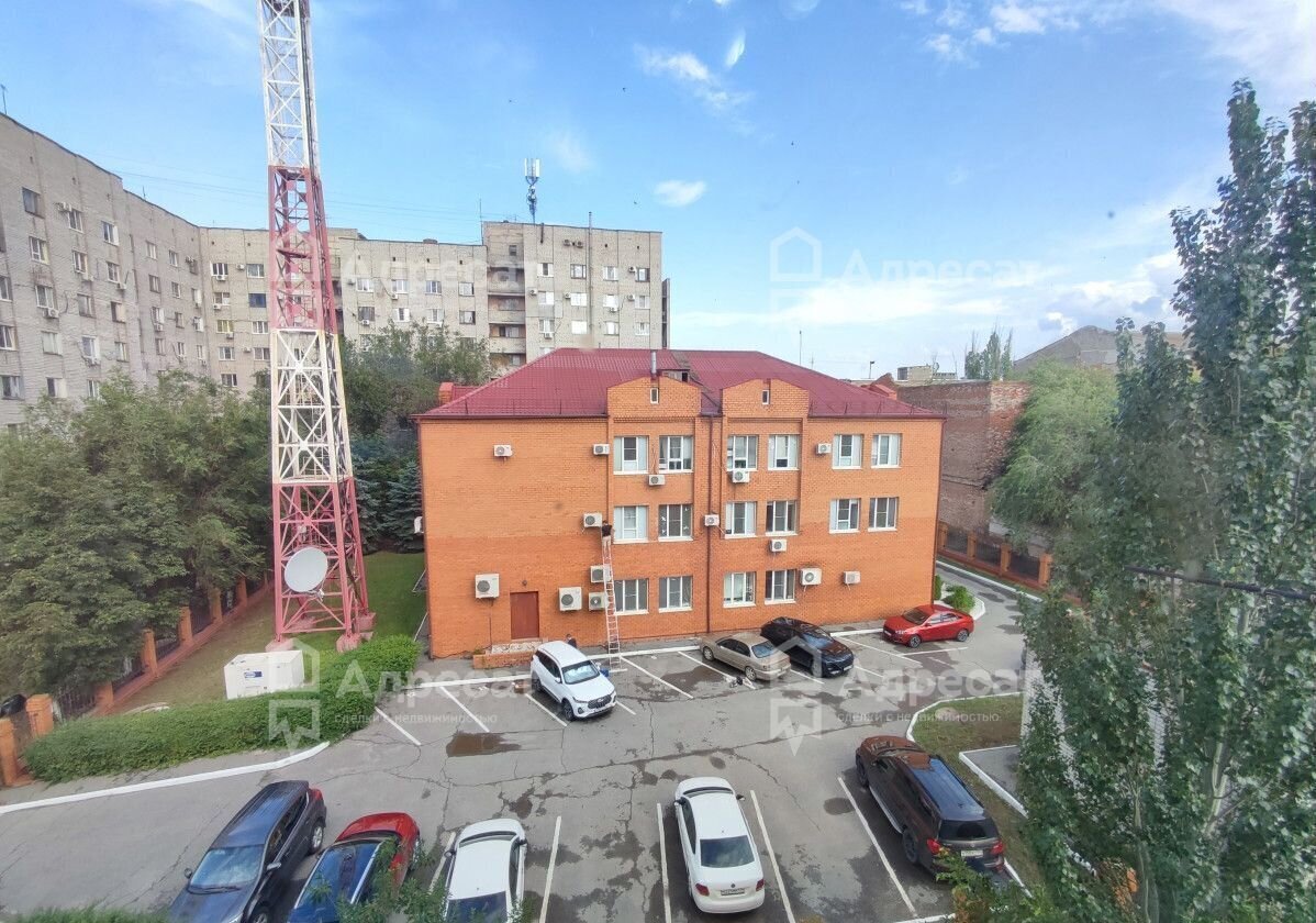 квартира г Волгоград р-н Тракторозаводский ул им. Дегтярева 7 фото 14