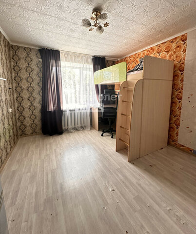 комната ул Сталеваров 80 фото