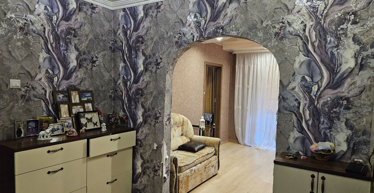 квартира г Брянск р-н Советский ул Брянского Фронта 28к/1 фото 3