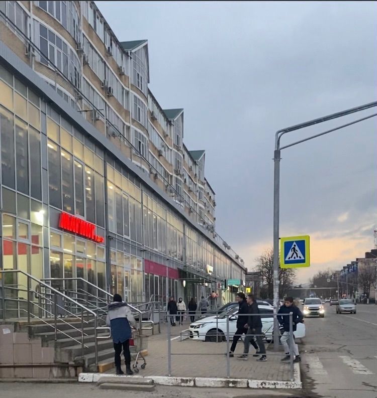 свободного назначения р-н Абинский г Абинск ул Горького 26 Абинское городское поселение фото 2