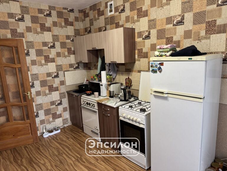 квартира г Курск р-н Центральный ул Перекальского 11 фото 4