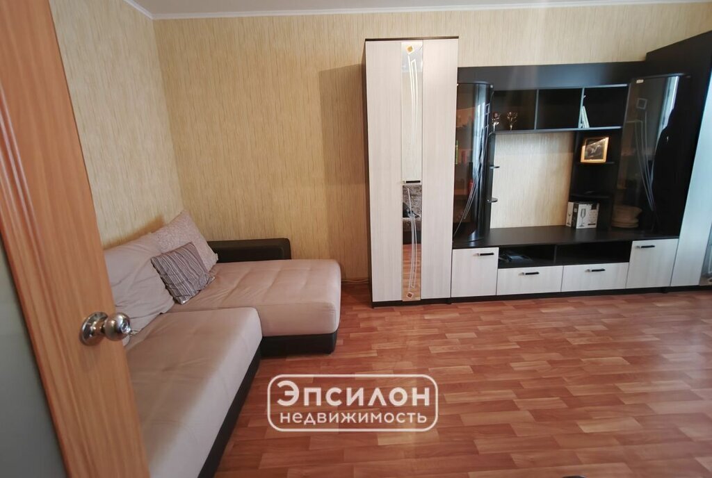 квартира г Курск р-н Центральный пр-кт Вячеслава Клыкова 57 фото 2