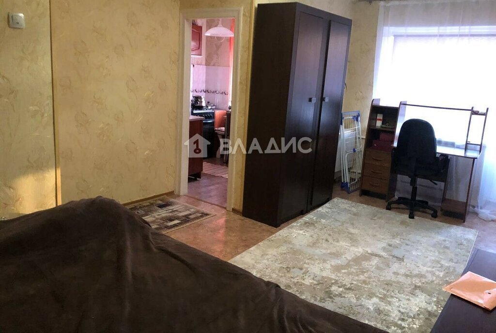 квартира г Волгоград р-н Кировский ул им. Быстрова 74 фото 4
