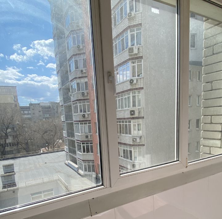 квартира г Саратов р-н Октябрьский ул. Имени Т. Г. Шевченко, 33/45 фото 10