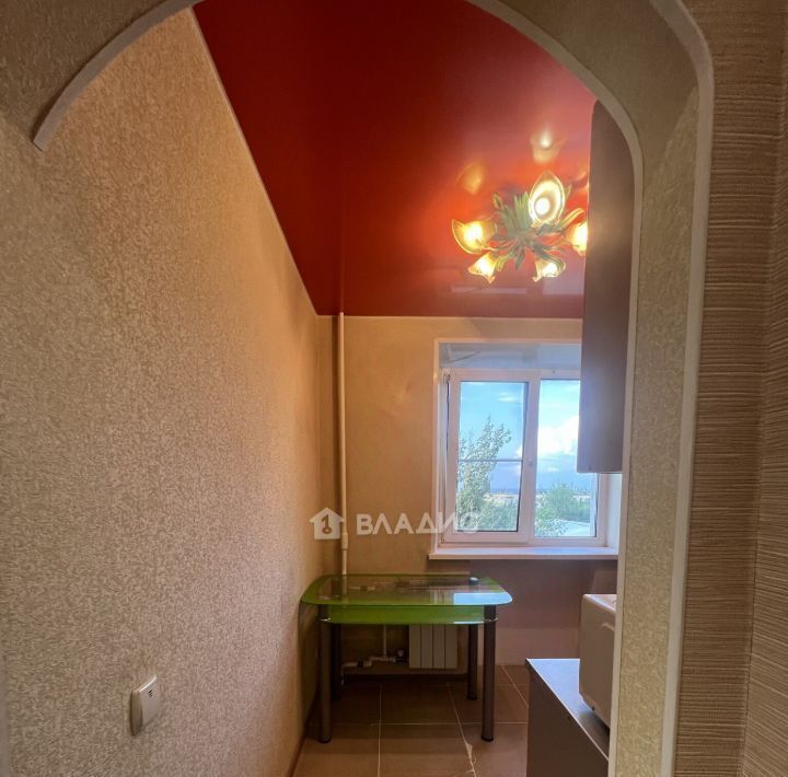 квартира г Волгоград р-н Тракторозаводский ул им. Батова 6 фото 6