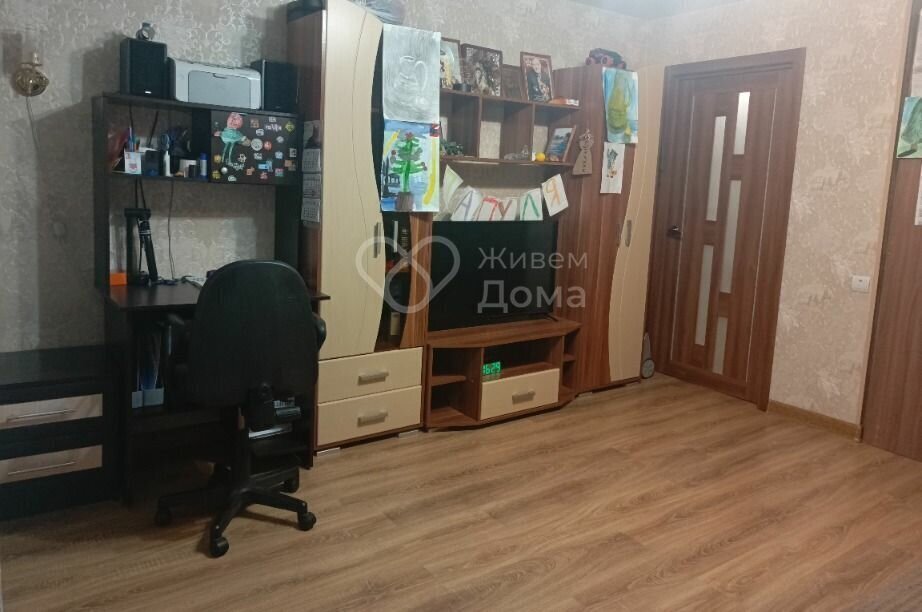 квартира г Волгоград р-н Кировский ул Колосовая 12 фото 8