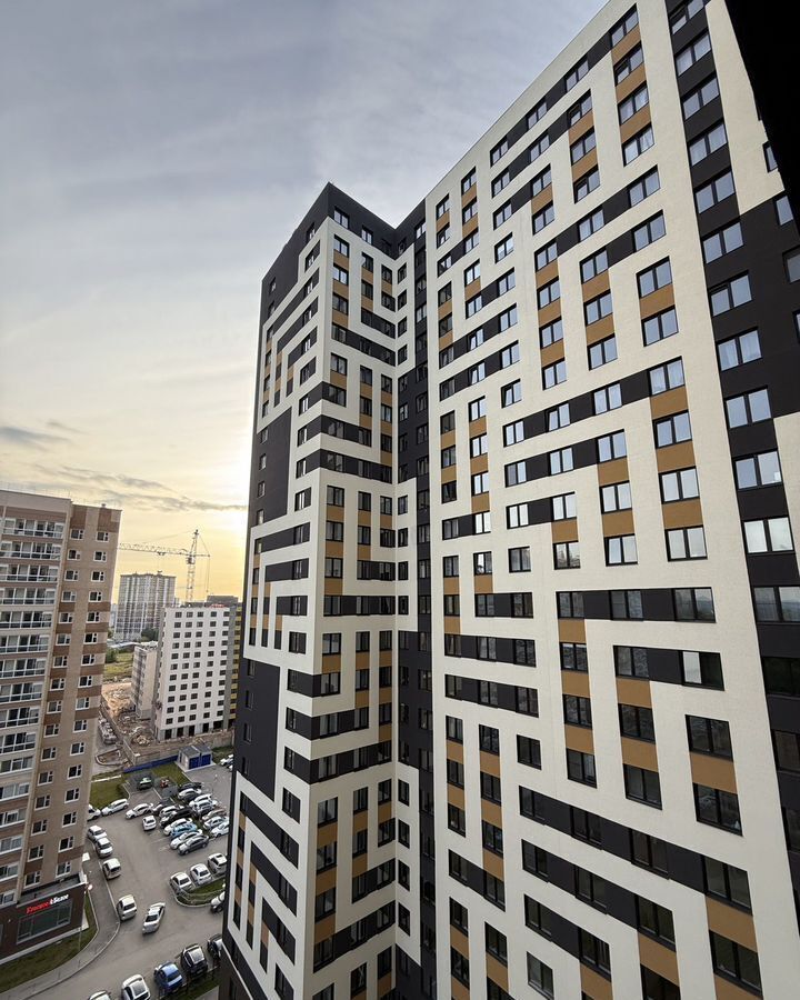 квартира г Пермь р-н Свердловский ул Куйбышева 135 ЖК Красное яблоко фото 1