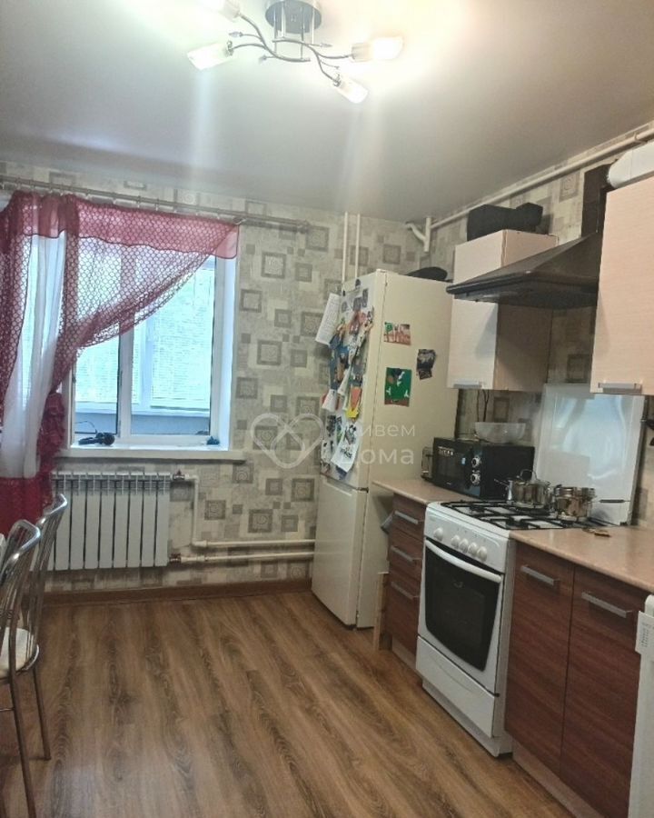 квартира г Волгоград р-н Кировский ул Колосовая 12 фото 2