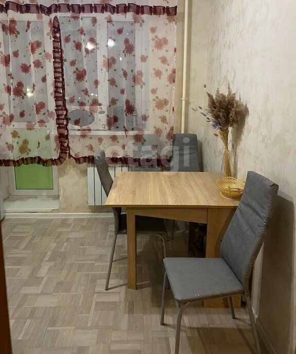 квартира г Тобольск 15-й микрорайон 23 фото 3