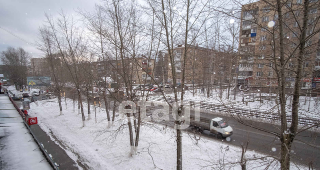 пр-кт им. Ю.А.Гагарина 1-я линия 18 Гагарина м-н фото