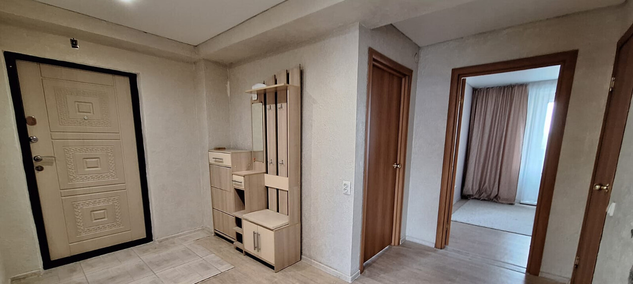 квартира г Бийск ул Михаила Митрофанова 2/4 фото 1