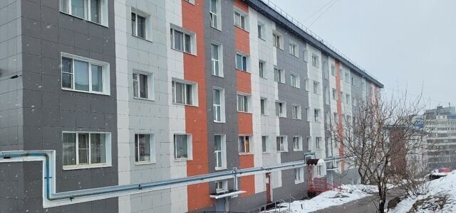 комната р-н Ленинский пр-кт Героев-североморцев 25 фото