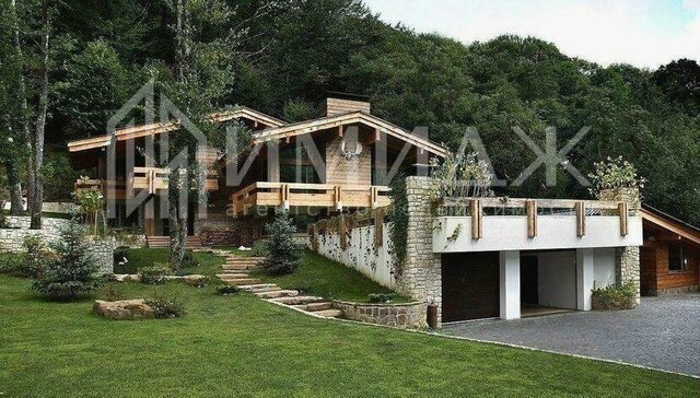 дом пгт Красная Поляна Дворцовая улица фото