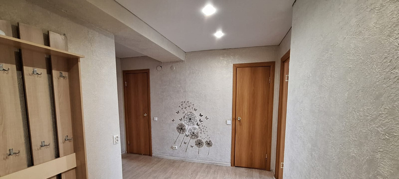 квартира г Бийск ул Михаила Митрофанова 2/4 фото 3