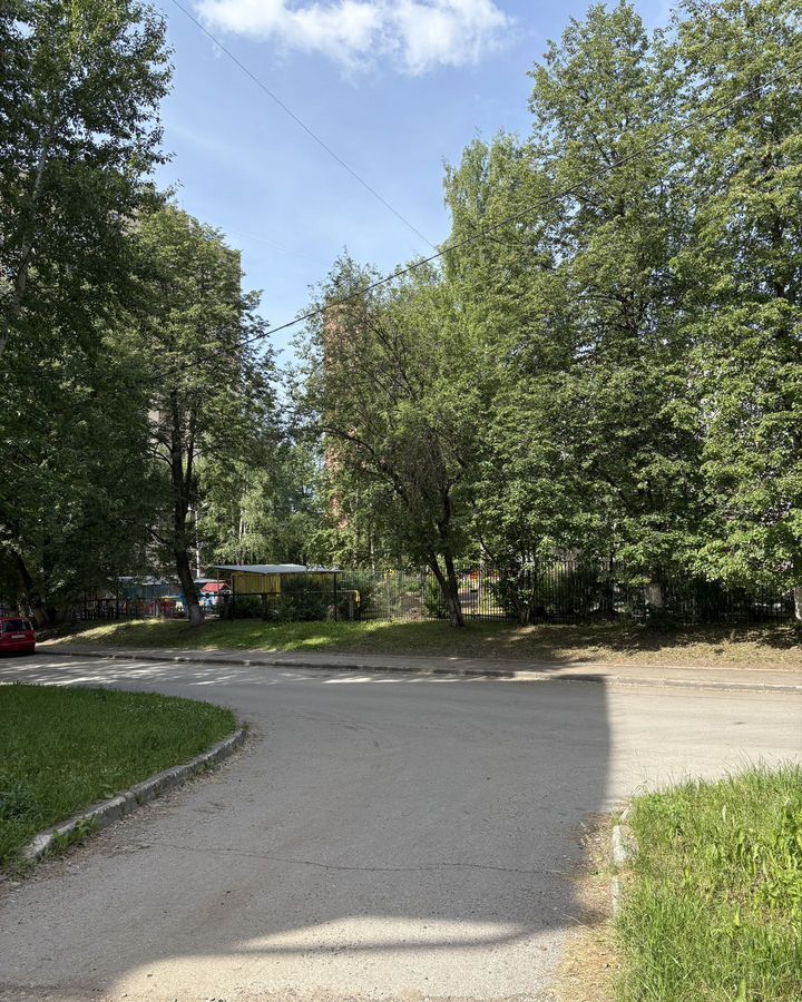 квартира г Пермь р-н Орджоникидзевский ул Карбышева 32 фото 17
