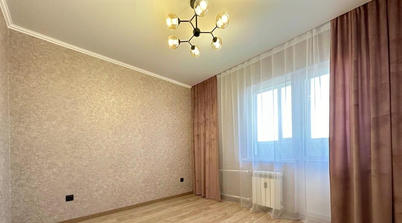 квартира г Оренбург р-н Дзержинский ул Салмышская 9/5 фото 7