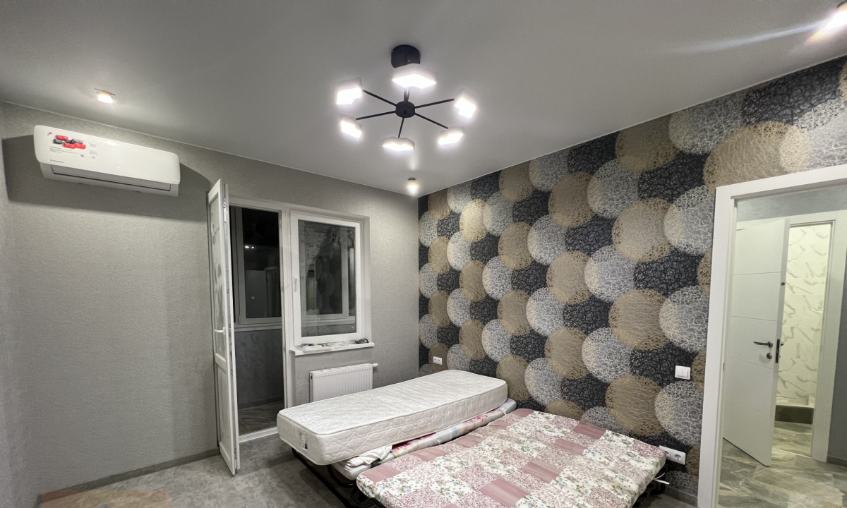 квартира г Симферополь р-н Центральный ул Балаклавская 73 фото 1