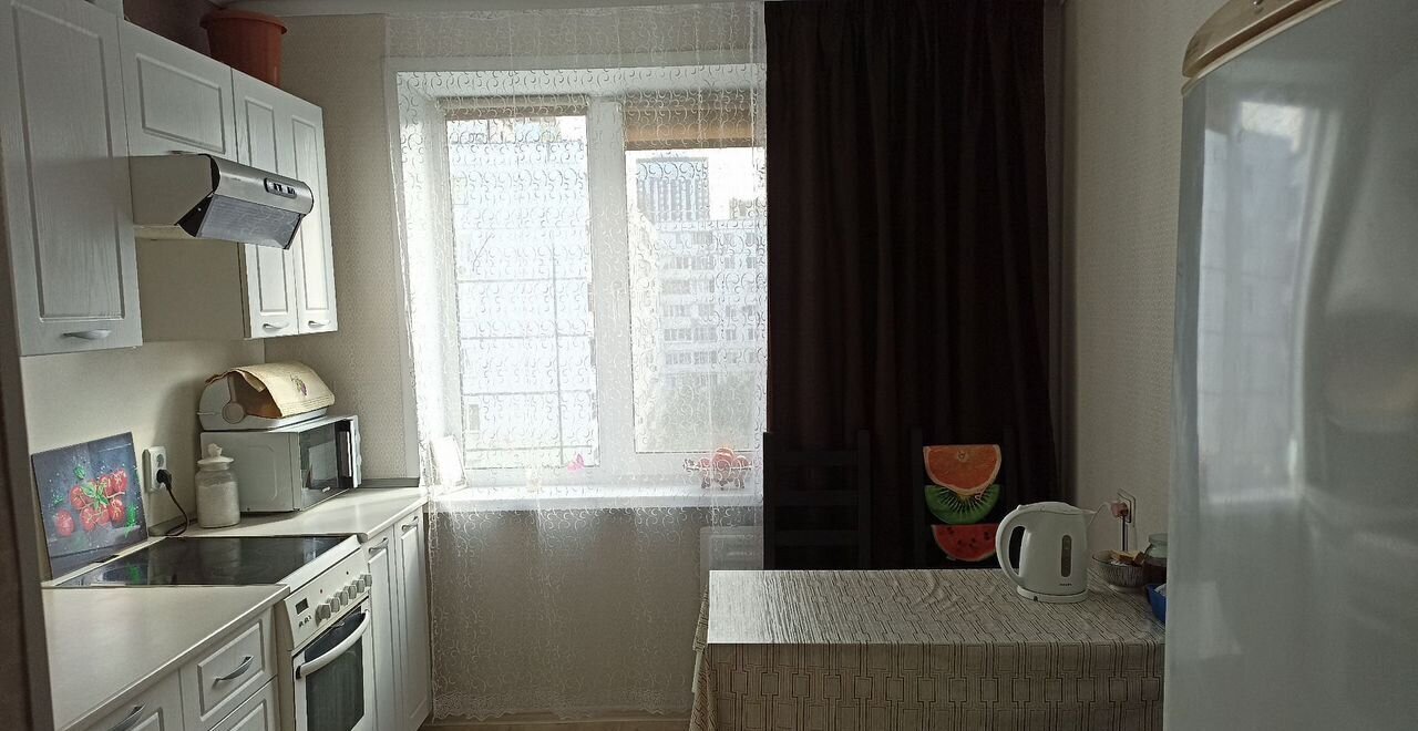 квартира г Уфа р-н Советский ул Минигали Губайдуллина 25/2 фото 3