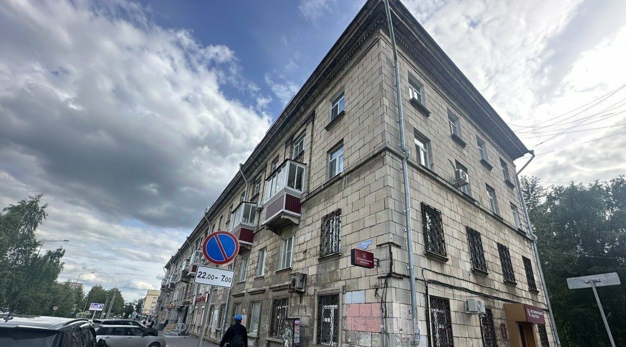 квартира г Нижний Тагил р-н Ленинский пр-кт Строителей 10 фото 19