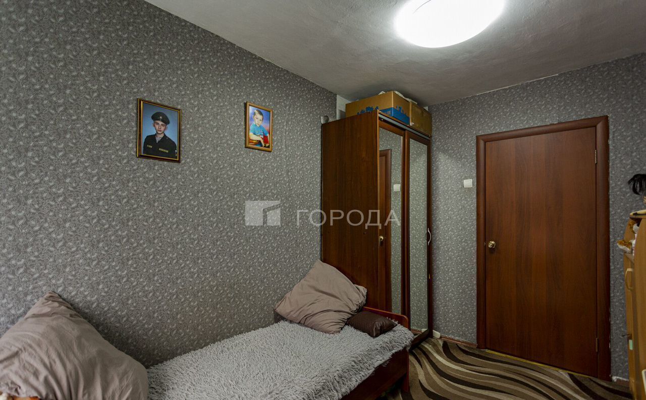 квартира г Новокузнецк р-н Орджоникидзевский ул Новаторов 15 фото 4