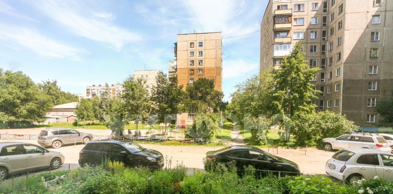 квартира г Барнаул р-н Октябрьский ул 40 лет Октября 2/18 фото 21
