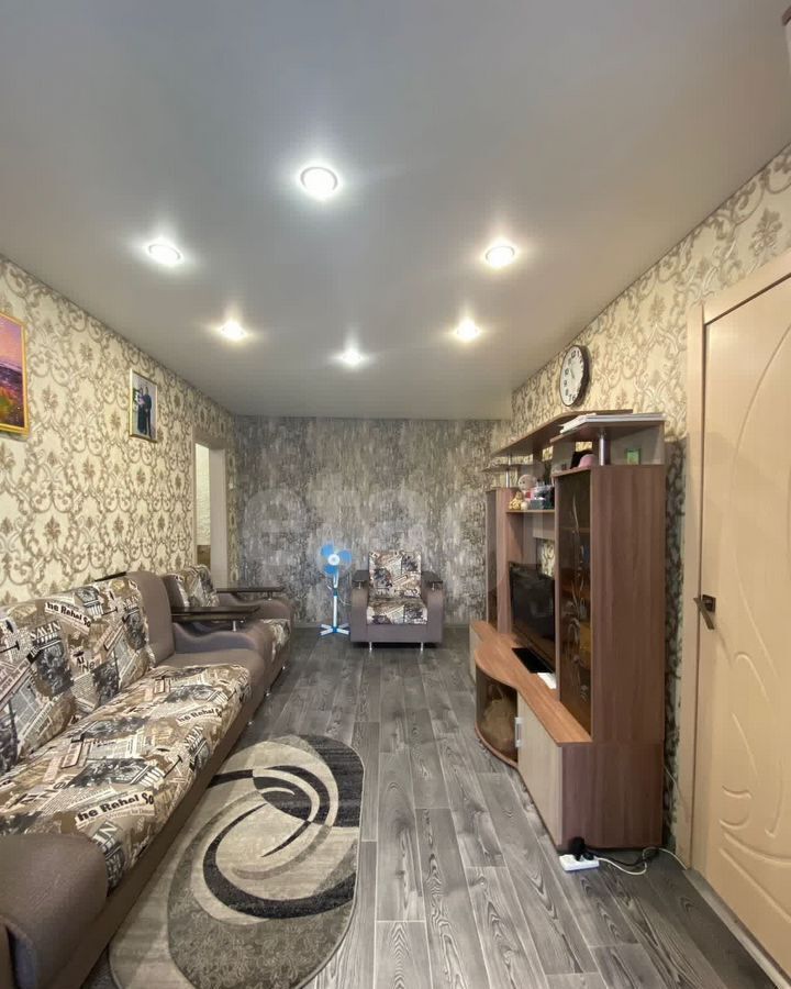 квартира г Ачинск ул Слободчикова 17 фото 2