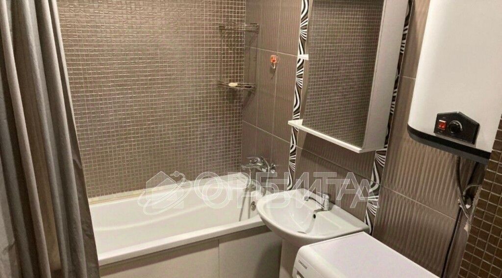 квартира г Тюмень п Мелиораторов р-н Центральный ул Мелиораторов 50к/2 фото 3