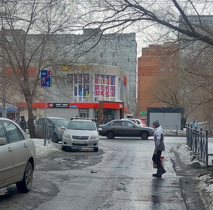квартира г Омск р-н Кировский ул Дианова 8 фото 23