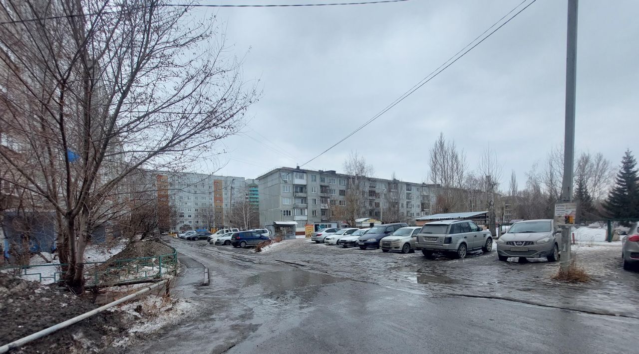 квартира г Омск р-н Кировский ул Дианова 8 фото 29