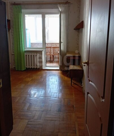 Северный б-р Комарова 34 фото