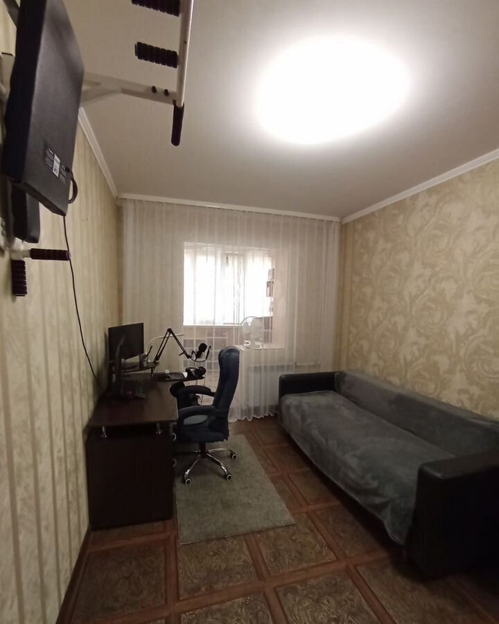 квартира г Омск р-н Кировский ул Лукашевича 27а фото 3