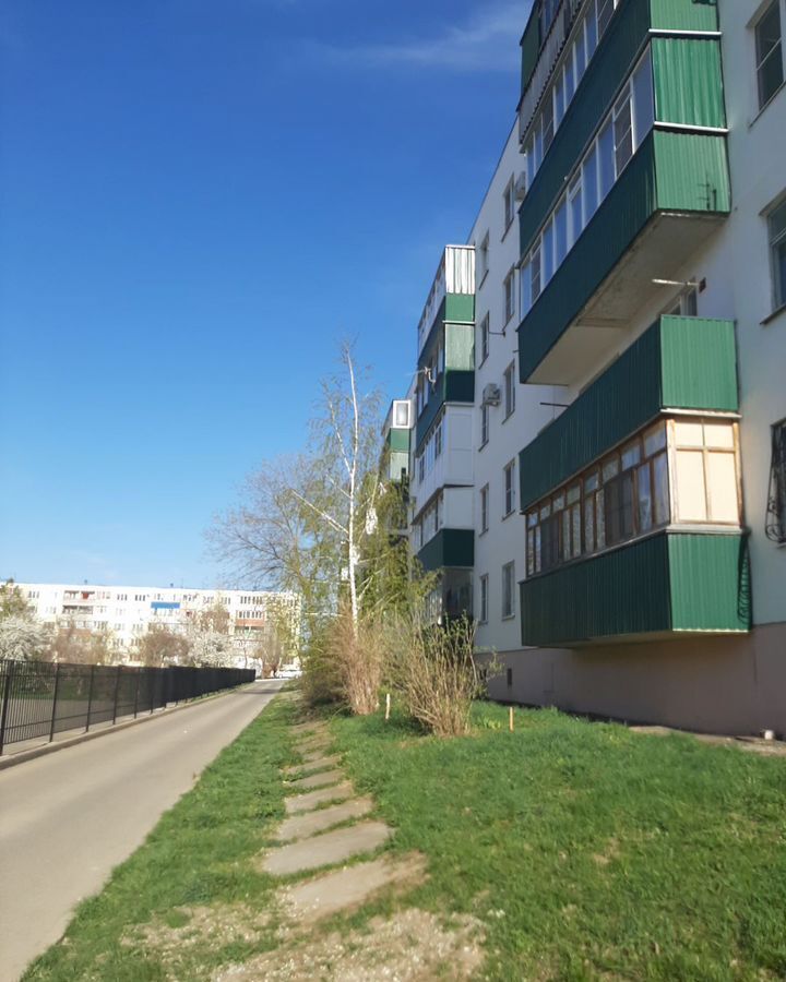 квартира г Невинномысск ул Апанасенко 84 р-н 6-й микрорайон фото 10