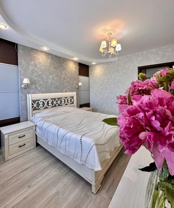 квартира г Иркутск мкр Первомайский ул Мамина-Сибиряка 12/3 фото 1