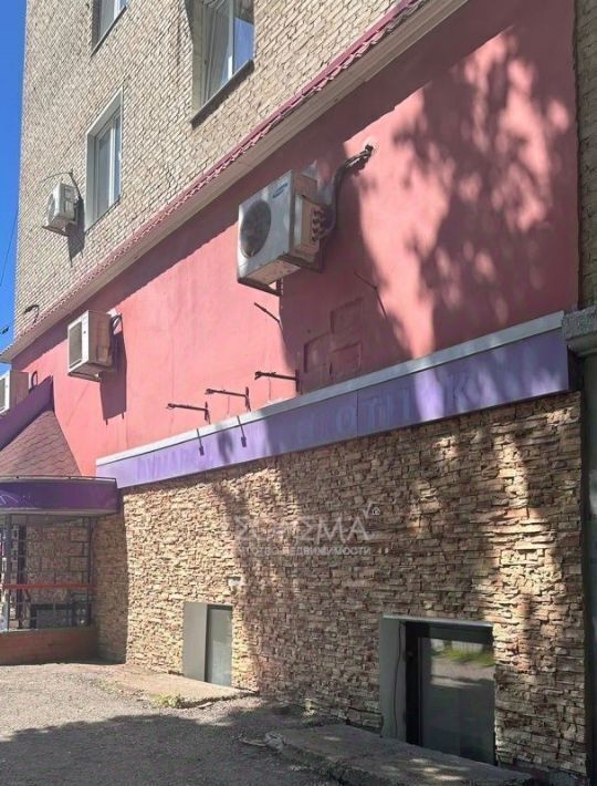 торговое помещение г Уфа р-н Орджоникидзевский ул Нежинская 17 фото 4