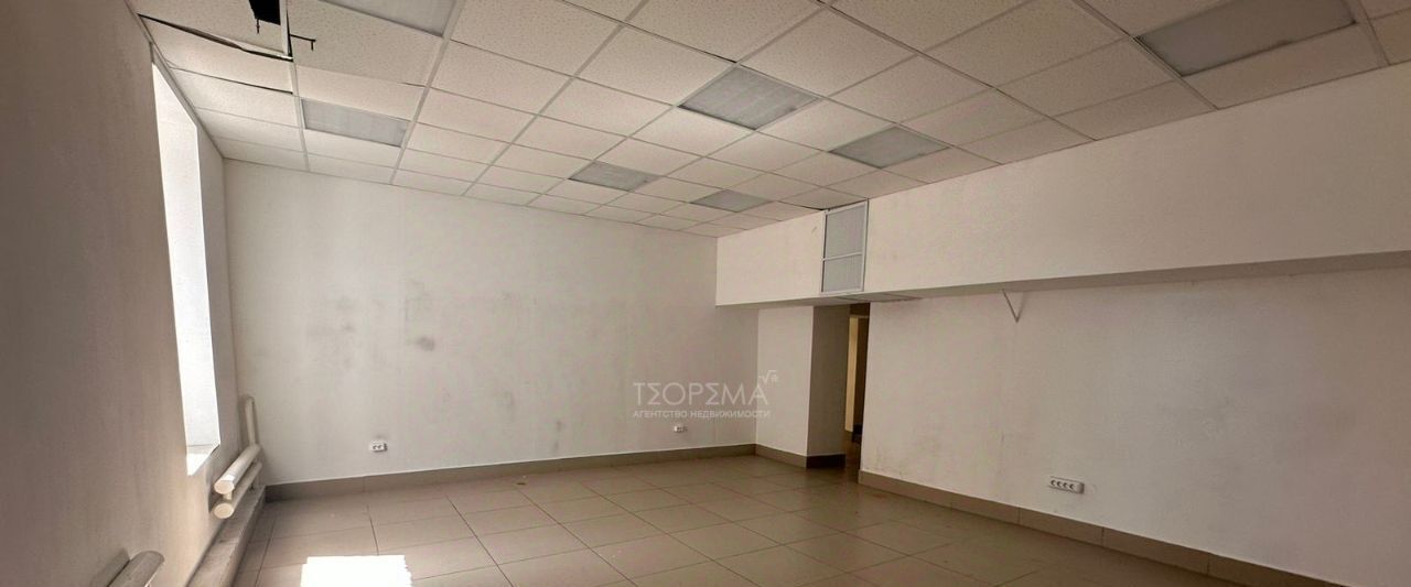 торговое помещение г Уфа р-н Орджоникидзевский ул Нежинская 17 фото 3