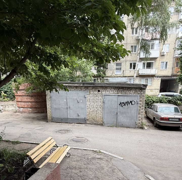 гараж г Саратов р-н Волжский пер Обуховский 13/19 фото 4