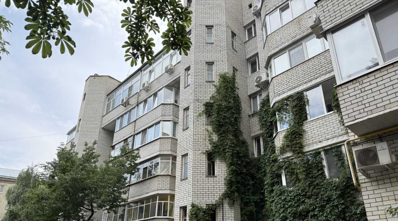 гараж г Саратов р-н Волжский пер Обуховский 13/19 фото 2