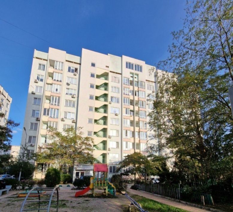 квартира г Евпатория ул им.9-го Мая 45б фото 2