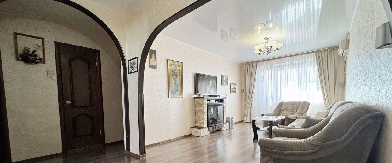 квартира г Волгоград мкр Ангарский р-н Дзержинский ул им. Тургенева 10а фото 4