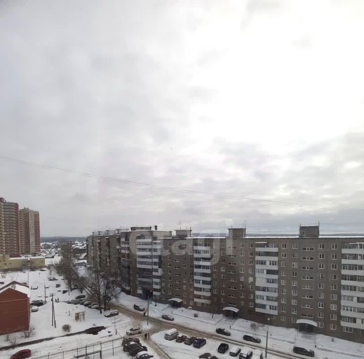 квартира г Пермь р-н Свердловский ул Холмогорская 4б фото 26