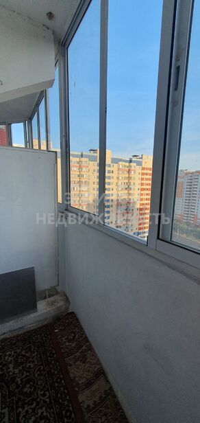 квартира г Курск р-н Центральный пр-кт Анатолия Дериглазова 61 фото 4