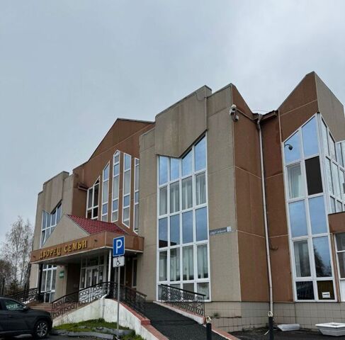 свободного назначения г Югорск ул Спортивная 2 фото