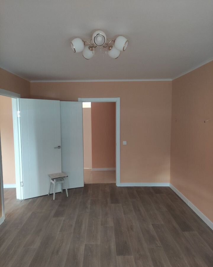 квартира г Евпатория пгт Мирный ул Сырникова 7 фото 6